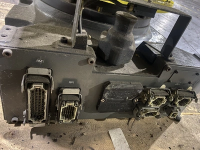 Used FANUC R-2000iA/200FO + RJ3iB Robots Michigan US | iGAM Industrial Marketplace #44967