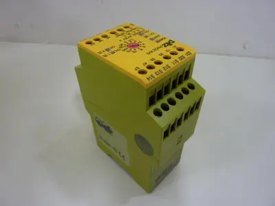USED PILZ PNOZXV330/24VDC3N/O2N/OT