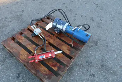 Hydro Pack w/ 2-position Electric DCV and Hydraulic Cylinder
