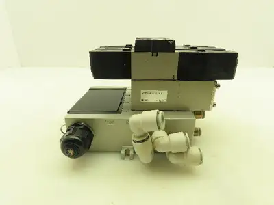 SMC VV5FS2 Plug-In 3-Station Manifold Control Unit VFS2600 Solenoid Valve Bank