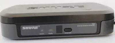 Shure PG4, Internal Antenna Diversity 662 - 874 MHZ Powers Up