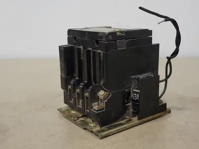 USED SQUARE D 8536SCO3V02S