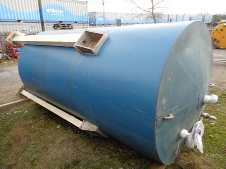 Used _UNKNOWN_ 4,500 Litre Stainless Steel Tanks New Jersey US | Perry Equipment #120845