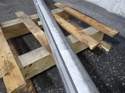 1 1/2" X 71" Belt Conveyor