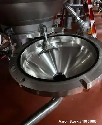 Large Capacity Mueller 16,600 Gallon Fermenter | 400 BBL Jacketed SS Tank