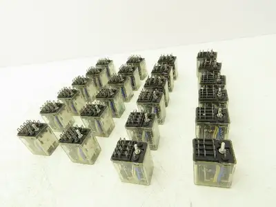 Allen Bradley 700-HC24Z24-4 24VDC 14 Blade Ice Cube Relay Lot of 24