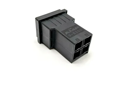 USED TE CONNECTIVITY HOUSING 4 POSITION DYNAMIC 5000 SERIES LOT OF 5