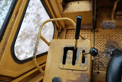Used 1989 CATERPILLAR D4C Bulldozers Pennsylvania US | Proxy Equipment #1377697