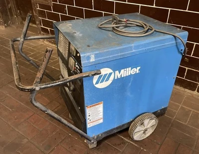 USED Miller 903785