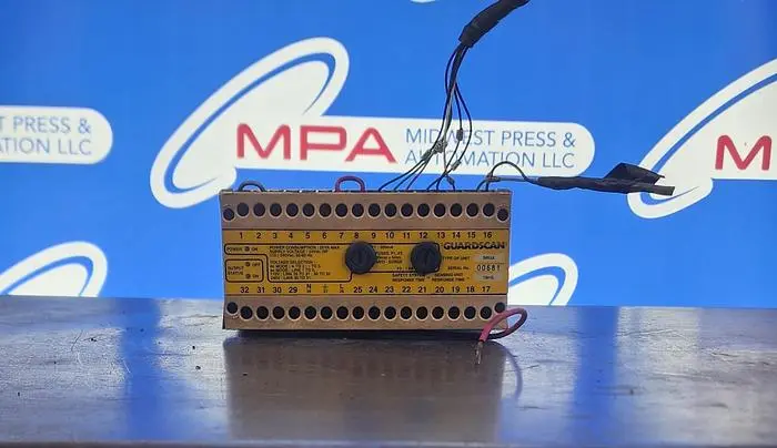 Used GUARDSCAN SRUA Relays & Switches | Midwest Press and Automation #577691