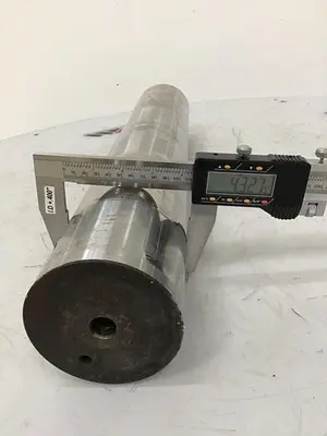 USED CINCINNATI MILACRON 5042539