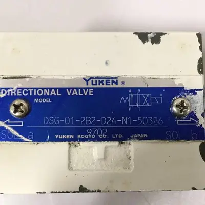 USED YUKEN DSG-01-2B2-D24-N1-50326