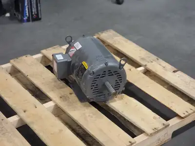 USED BALDOR M3313T-5