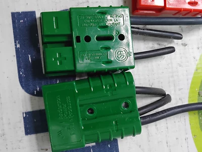 USED ANDERSON POWER PRODUCTS SB 50A 600V-NE PAS