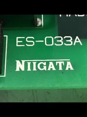 USED NIIGATA ES-033A