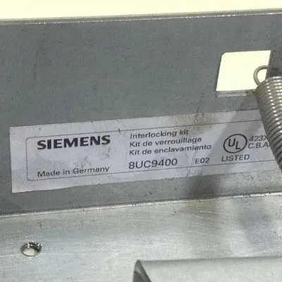 USED SIEMENS 8UC9400