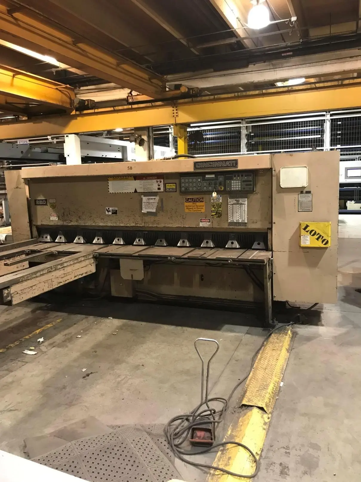 USED CINCINNATI 250HS