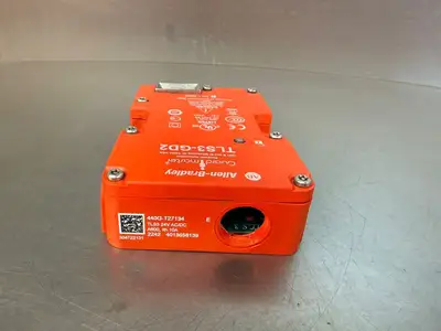 Allen Bradley Guardmaster TLS3-GD2 Safety Interlock Switch (4.1.1)