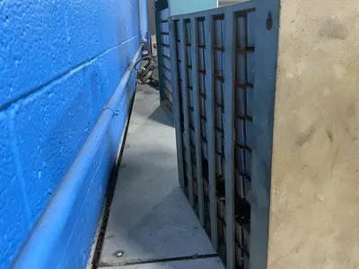Used _UNKNOWN_ _UNKNOWN_ Cabinets Ohio US | HGR 24 #1309222