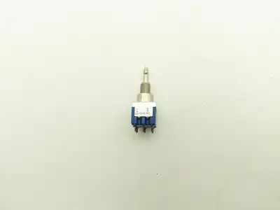 Fujisoku 8N2021 Push Selector Switch 5A 125VAC Lot of 17