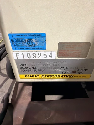 USED 2011 FANUC R-2000IB/210F + R30IB