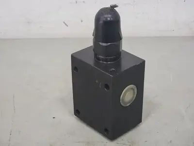 NEW REXROTH DBDS 10 G18/340B