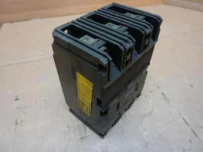 USED SQUARE D FAL3600712M