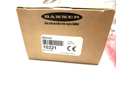 USED BANNER REGISTRATION MARK SENSOR GREEN PERPENDICULAR BEAM