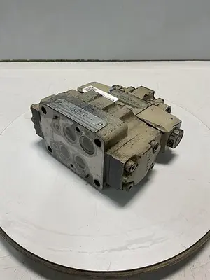 USED VICKERS DG5V-7-33C-T-P2-T-80-JA