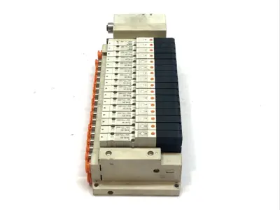 Used SMC Pneumatic Manifold w/ SV1100-5FU Solenoid Valves Solenoid Valves Michigan US | Maverick Industrial Sales #1395625
