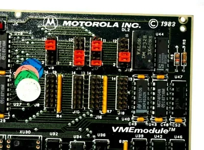 USED MOTOROLA MVME-211 VME MODULE 01-W3295B01 REV.P MVME211