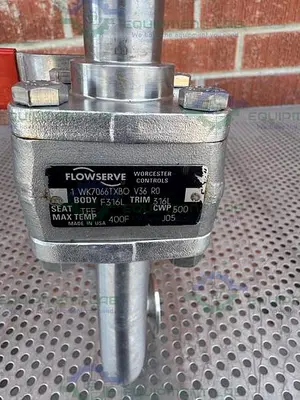 USED LOT OF 2 - FLOWSERVE 1 EK7066TXBO V36 RO BALL VALVE W/ 3 WAY 1" SANITARY FITTING
