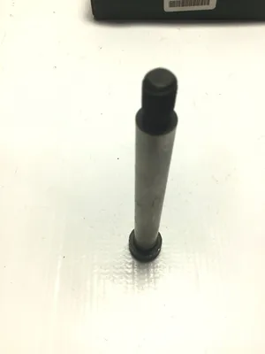 Misc D7568515 Hex Socket Head Shoulder 1/2 X 4