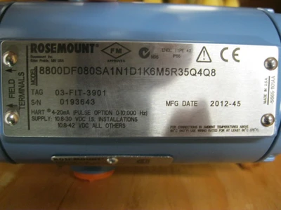 NEW Rosemount 8800 DF080SA1N1D1K5M5R35Q4Q8