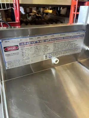 Used BROASTER 1800 Cookers / Coolers / Fryers Florida US | BAM Discount Restaurant Equipment #1384872