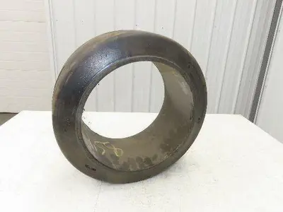 Forklift Tire 16-1/4x7x11-1/4 Smooth Press-on Black Rubber
