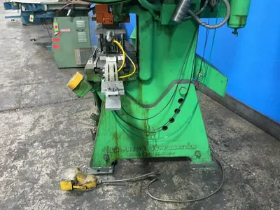 Used L & J PRESS CORPERATION 27 O.B.I. Presses Ohio US | HGR 24 #1437856