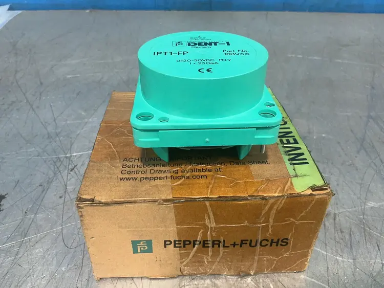 Used PEPPERL+FUCHS IPT1FP Proximity Sensors Ohio US | HGR 24 #1763126