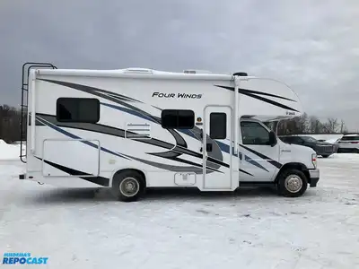 USED 2022 FORD /THOR MOTOR COACH E-350 SUPER DUTY FOUR WINDS 22E
