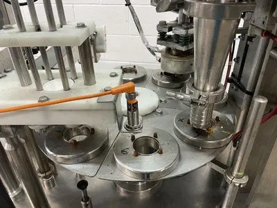 USED MODERN PACKAGING INC MP-465