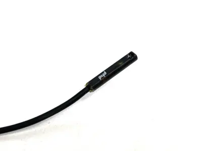 USED PHD INC. MAGNETIC POSITION SENSOR/SWITCH M8 3-PIN MALE QUICK-CONNECT