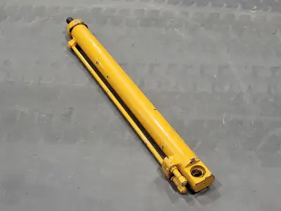 USED MACLEAN 1091168