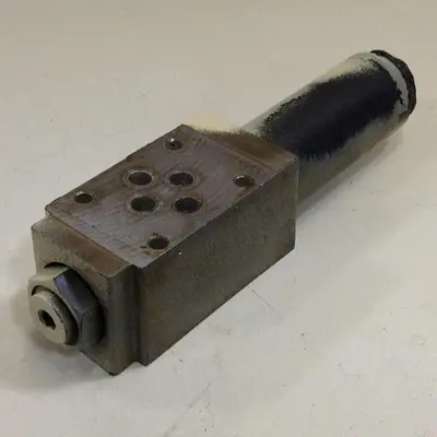 USED REXROTH ZDR6DP240150YM12