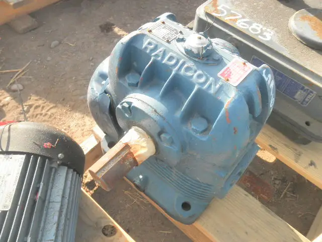 Used RADICON AU400-8 Gearboxes | Power Zone Equipment #970249