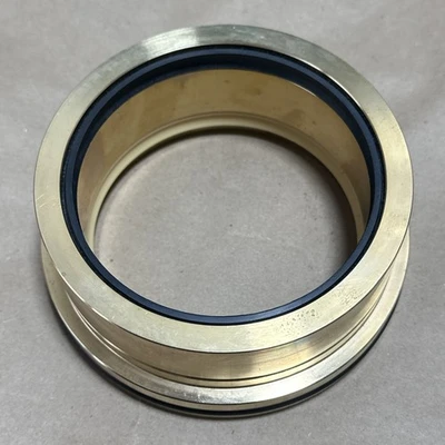 NEW Milacron 11070985