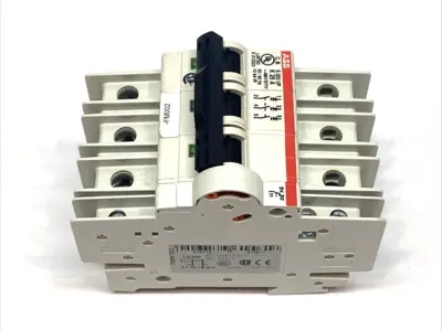 Used ABB Circuit Breaker 3-Pole 480Y/277VAC 50/60HZ 10kA Circuit Breakers Michigan US | Maverick Industrial Sales #1398843