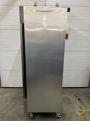167-0540 True T-35 Self Contained 2-Door Reach In Cooler