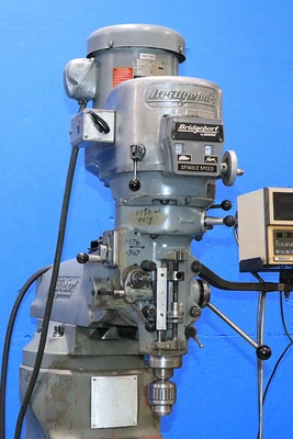 USED 1981 Bridgeport SERIES I