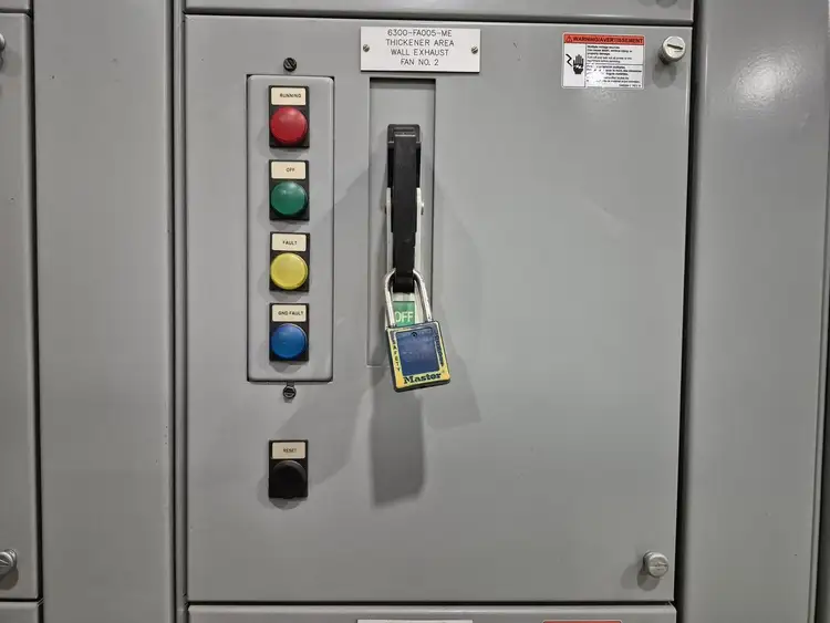 Used SIEMENS TIASTAR Switchgears British Columbia CA | Lenmark #250814