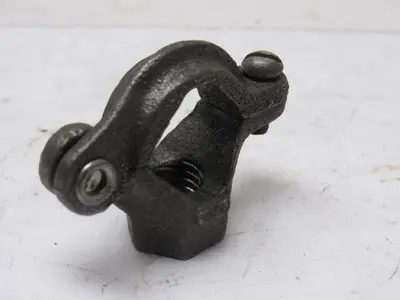 Figure 138R Split Ring Hangers 1/2" Black Malleable Iron 3/8" Rod Size Lot of20